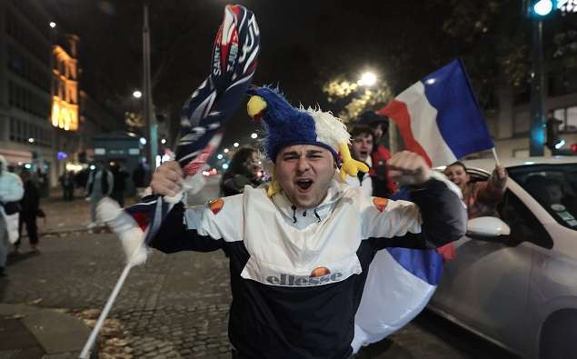 프랑스의 월드컵 결승행 축하하는 시민들
