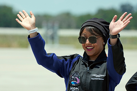 사우디아라비아, 첫 여성 우주인 배출