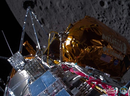 미국 민간 달 탐사선 오디세우스, “달 착륙 성공했지만, 누워 있는 상태”