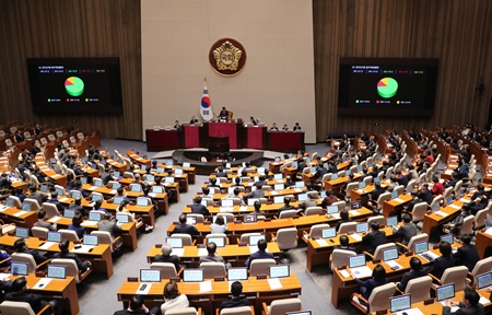 사회적 지위 1위 직업… 한국은 ‘국회의원’, 미국은 ‘소방관’