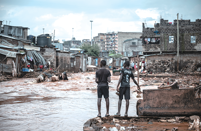 케냐에서 홍수로 최소 169명 목숨 잃어