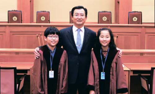 [출동! 어린이기자]김헌정 헌법재판소 사무차장을 만나다