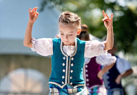 “스코틀랜드 전통 춤, 어때?”