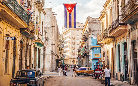 헤밍웨이가 사랑했던 '쿠바'는 어떤 나라?
